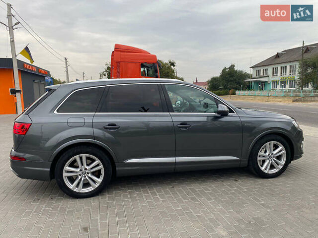 Серый Ауди Q7 e-tron, объемом двигателя 0 л и пробегом 219 тыс. км за 36800 $, фото 40 на Automoto.ua