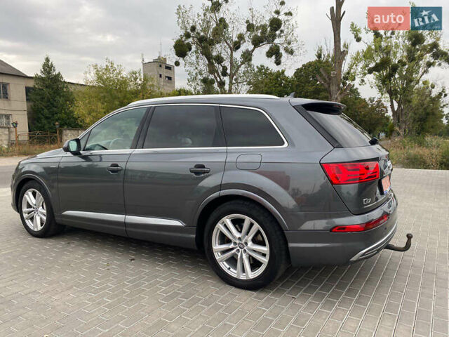 Серый Ауди Q7 e-tron, объемом двигателя 0 л и пробегом 219 тыс. км за 36800 $, фото 45 на Automoto.ua