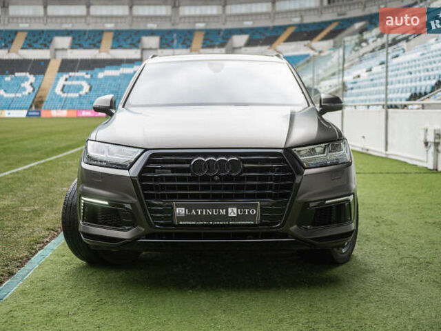 Синий Ауди Q7 e-tron, объемом двигателя 2.97 л и пробегом 153 тыс. км за 38900 $, фото 6 на Automoto.ua