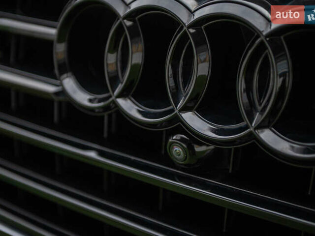Синий Ауди Q7 e-tron, объемом двигателя 2.97 л и пробегом 153 тыс. км за 38900 $, фото 69 на Automoto.ua