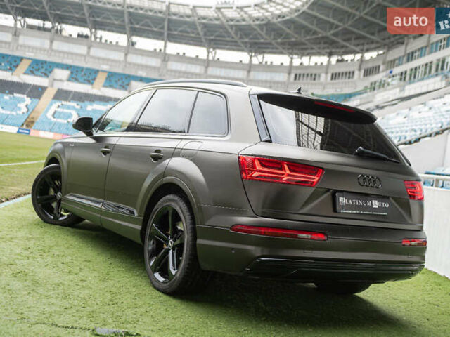 Синий Ауди Q7 e-tron, объемом двигателя 2.97 л и пробегом 153 тыс. км за 38900 $, фото 10 на Automoto.ua