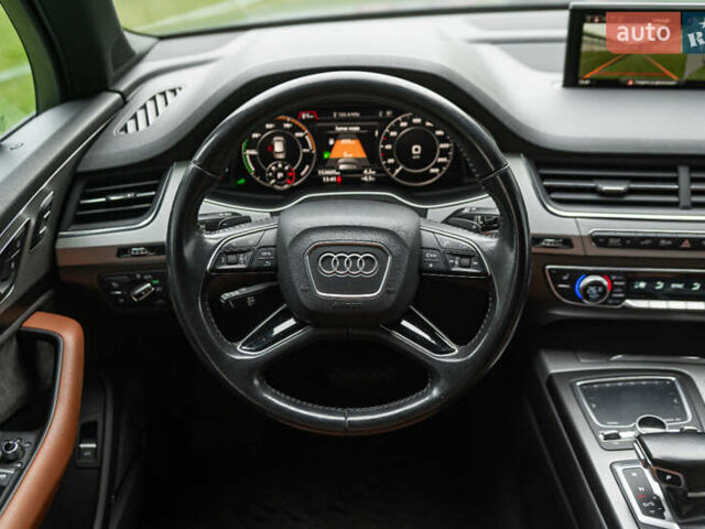 Синій Ауді Q7 e-tron, об'ємом двигуна 2.97 л та пробігом 153 тис. км за 39999 $, фото 51 на Automoto.ua