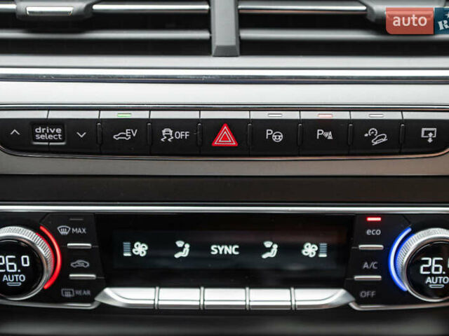 Синій Ауді Q7 e-tron, об'ємом двигуна 2.97 л та пробігом 153 тис. км за 39999 $, фото 46 на Automoto.ua