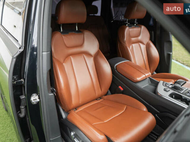 Синий Ауди Q7 e-tron, объемом двигателя 2.97 л и пробегом 153 тыс. км за 38900 $, фото 60 на Automoto.ua