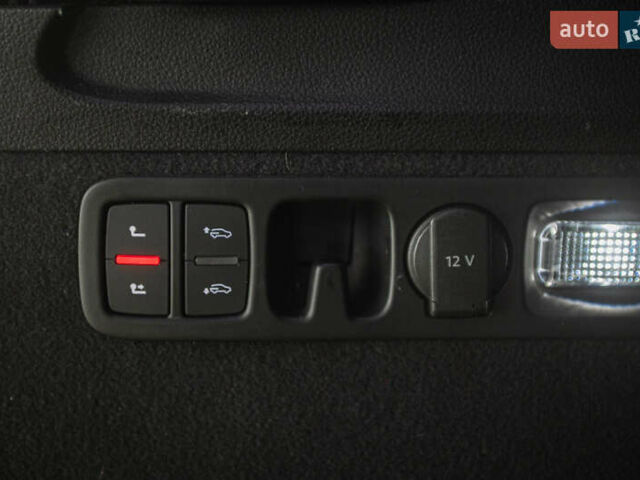 Синій Ауді Q7 e-tron, об'ємом двигуна 2.97 л та пробігом 153 тис. км за 39999 $, фото 18 на Automoto.ua