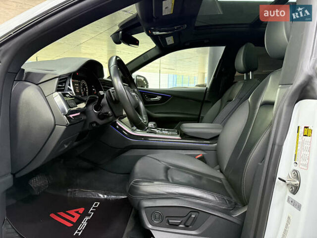 Ауди Q8 2018 в Одессе на Automoto.ua Белый Ауди Q8, объемом двигателя 3 л и пробегом 121 тыс. км за 53500 $, фото 20 на Automoto.ua