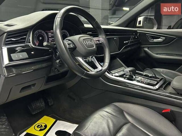 Белый Ауди Q8, объемом двигателя 3 л и пробегом 140 тыс. км за 56000 $, фото 8 на Automoto.ua