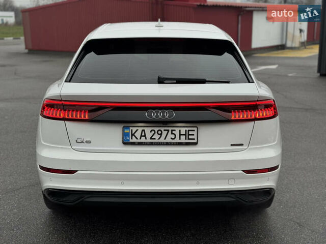 Білий Ауді Q8, об'ємом двигуна 3 л та пробігом 68 тис. км за 55500 $, фото 6 на Automoto.ua