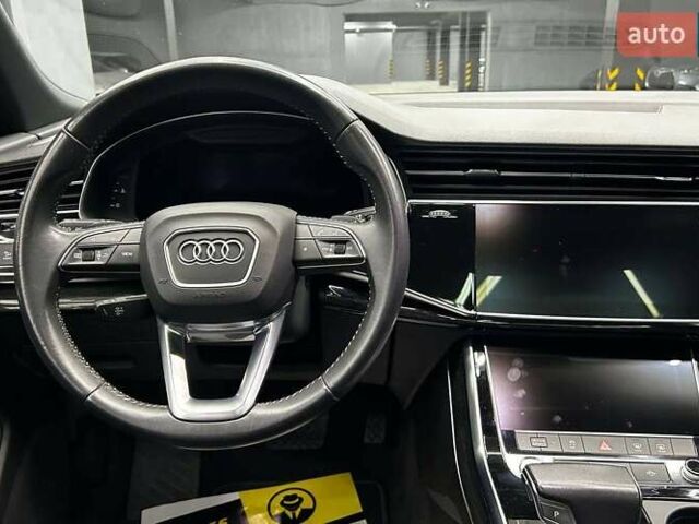 Белый Ауди Q8, объемом двигателя 3 л и пробегом 140 тыс. км за 56000 $, фото 13 на Automoto.ua