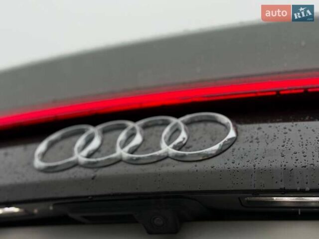 Білий Ауді Q8, об'ємом двигуна 3 л та пробігом 139 тис. км за 48000 $, фото 13 на Automoto.ua
