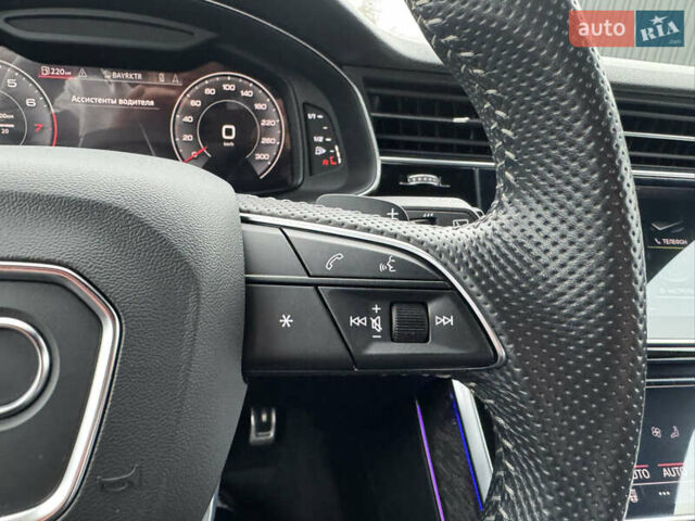Білий Ауді Q8, об'ємом двигуна 3 л та пробігом 68 тис. км за 55500 $, фото 48 на Automoto.ua