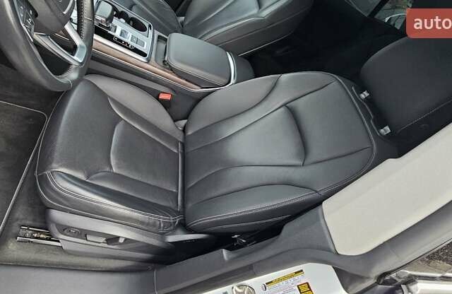 Белый Ауди Q8, объемом двигателя 3 л и пробегом 99 тыс. км за 47500 $, фото 13 на Automoto.ua