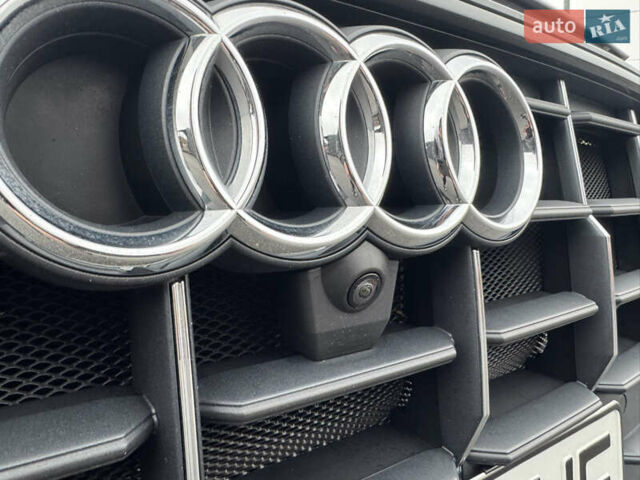 Білий Ауді Q8, об'ємом двигуна 3 л та пробігом 68 тис. км за 55500 $, фото 12 на Automoto.ua