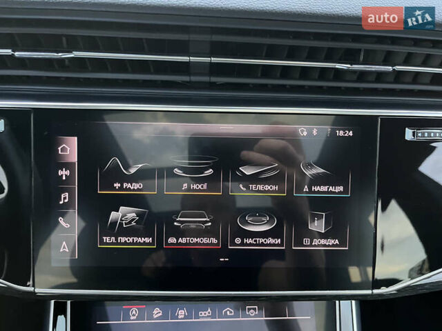 Белый Ауди Q8, объемом двигателя 3 л и пробегом 57 тыс. км за 49000 $, фото 34 на Automoto.ua