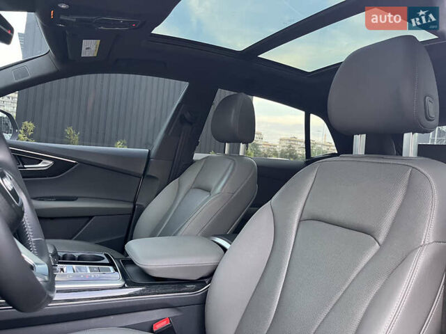 Белый Ауди Q8, объемом двигателя 3 л и пробегом 57 тыс. км за 49000 $, фото 20 на Automoto.ua