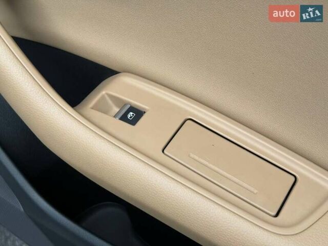 Білий Ауді Q8, об'ємом двигуна 3 л та пробігом 139 тис. км за 48000 $, фото 57 на Automoto.ua