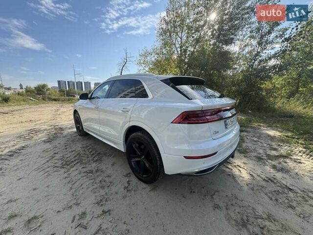 Белый Ауди Q8, объемом двигателя 3 л и пробегом 98 тыс. км за 45500 $, фото 7 на Automoto.ua