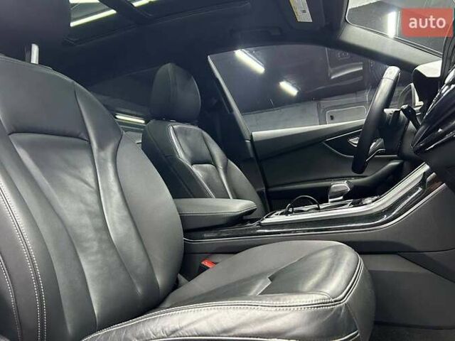 Белый Ауди Q8, объемом двигателя 3 л и пробегом 140 тыс. км за 56000 $, фото 18 на Automoto.ua