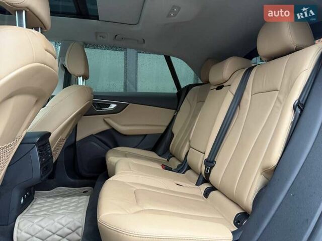 Білий Ауді Q8, об'ємом двигуна 3 л та пробігом 139 тис. км за 48000 $, фото 46 на Automoto.ua