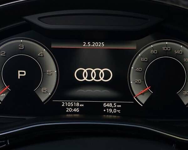 Белый Ауди Q8, объемом двигателя 3 л и пробегом 211 тыс. км за 49999 $, фото 16 на Automoto.ua