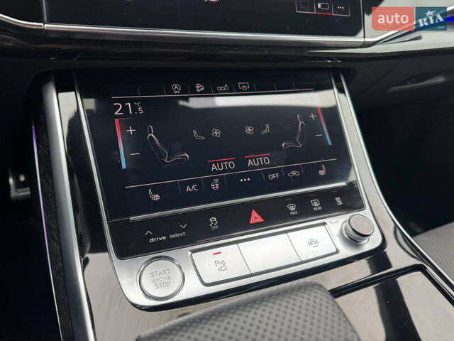 Білий Ауді Q8, об'ємом двигуна 3 л та пробігом 68 тис. км за 55500 $, фото 50 на Automoto.ua