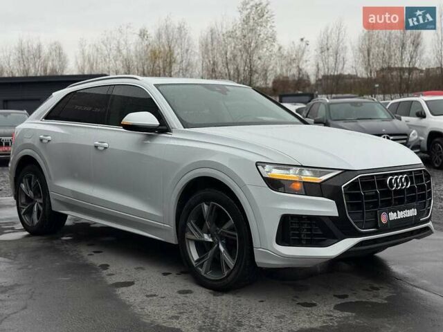 Білий Ауді Q8, об'ємом двигуна 3 л та пробігом 139 тис. км за 48000 $, фото 7 на Automoto.ua