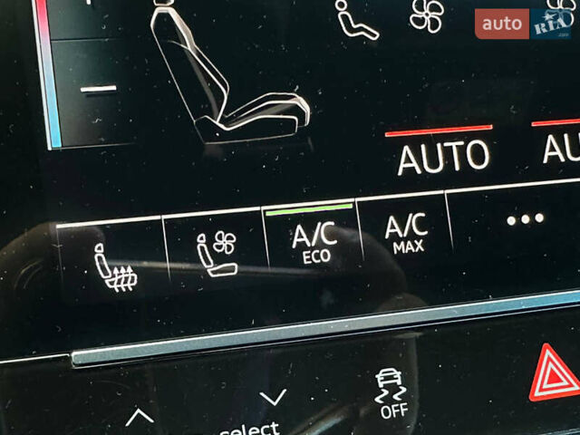 Ауди Q8 2018 в Кривом Роге на Automoto.ua Белый Ауди Q8, объемом двигателя 3 л и пробегом 93 тыс. км за 57999 $, фото 30 на Automoto.ua