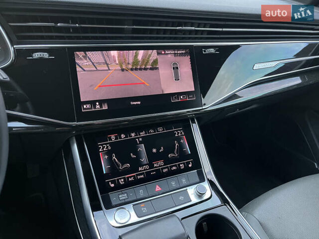 Белый Ауди Q8, объемом двигателя 3 л и пробегом 57 тыс. км за 49000 $, фото 28 на Automoto.ua