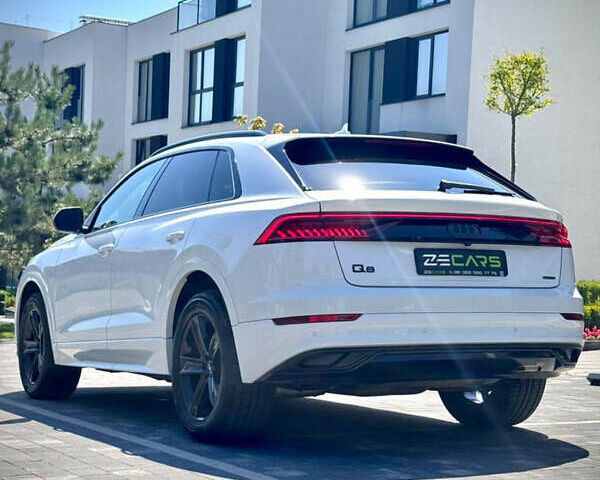 Белый Ауди Q8, объемом двигателя 3 л и пробегом 85 тыс. км за 43000 $, фото 4 на Automoto.ua