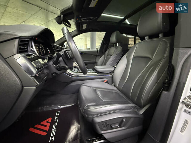Ауди Q8 2018 в Одессе на Automoto.ua Белый Ауди Q8, объемом двигателя 3 л и пробегом 121 тыс. км за 53500 $, фото 18 на Automoto.ua