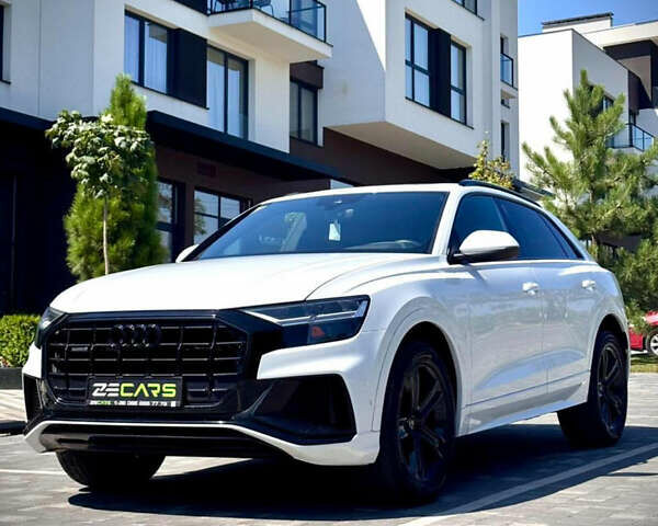 Белый Ауди Q8, объемом двигателя 3 л и пробегом 85 тыс. км за 43000 $, фото 2 на Automoto.ua