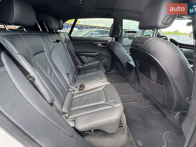 Білий Ауді Q8, об'ємом двигуна 3 л та пробігом 87 тис. км за 41000 $, фото 15 на Automoto.ua