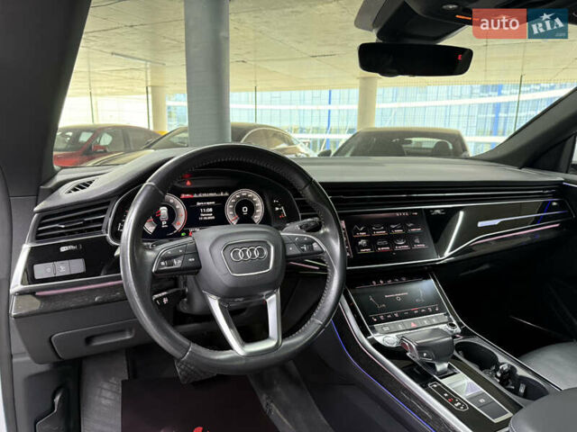 Ауди Q8 2018 в Одессе на Automoto.ua Белый Ауди Q8, объемом двигателя 3 л и пробегом 121 тыс. км за 53500 $, фото 23 на Automoto.ua
