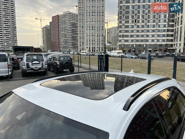 Белый Ауди Q8, объемом двигателя 3 л и пробегом 57 тыс. км за 49000 $, фото 15 на Automoto.ua