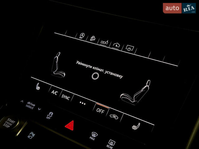 Білий Ауді Q8, об'ємом двигуна 3 л та пробігом 100 тис. км за 41999 $, фото 15 на Automoto.ua