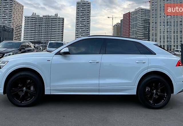 Белый Ауди Q8, объемом двигателя 3 л и пробегом 57 тыс. км за 49000 $, фото 10 на Automoto.ua