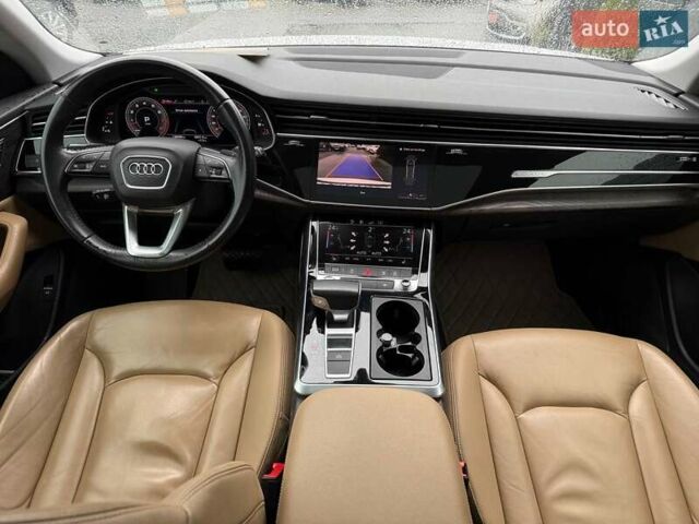 Білий Ауді Q8, об'ємом двигуна 3 л та пробігом 139 тис. км за 48000 $, фото 51 на Automoto.ua
