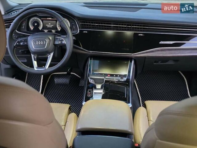 Белый Ауди Q8, объемом двигателя 3 л и пробегом 211 тыс. км за 49999 $, фото 10 на Automoto.ua