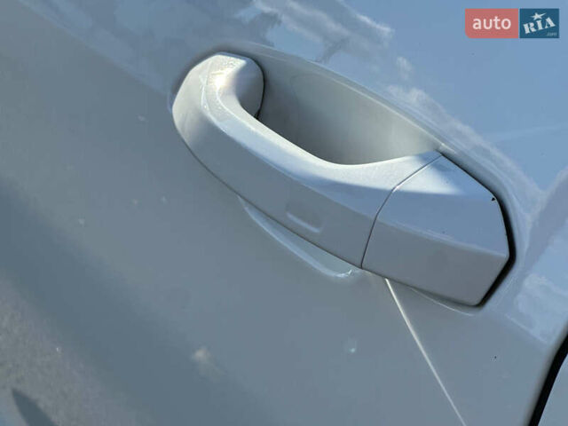 Ауди Q8 2018 в Кривом Роге на Automoto.ua Белый Ауди Q8, объемом двигателя 3 л и пробегом 93 тыс. км за 57999 $, фото 18 на Automoto.ua