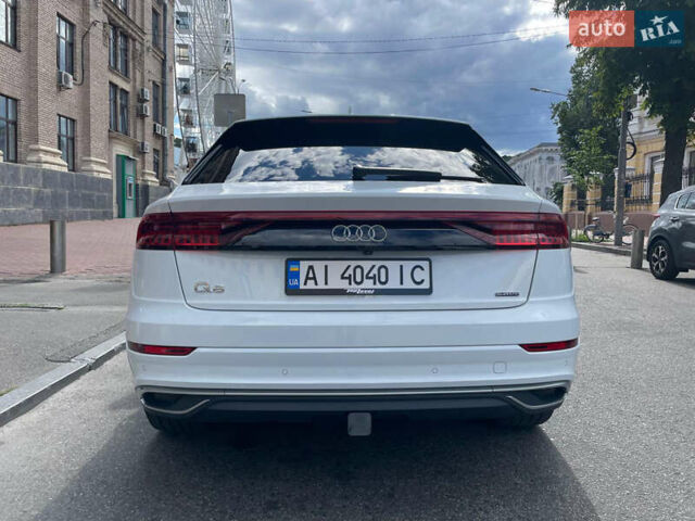 Белый Ауди Q8, объемом двигателя 3 л и пробегом 75 тыс. км за 56750 $, фото 4 на Automoto.ua
