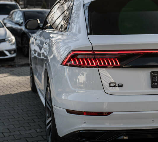 Белый Ауди Q8, объемом двигателя 3 л и пробегом 99 тыс. км за 49990 $, фото 6 на Automoto.ua