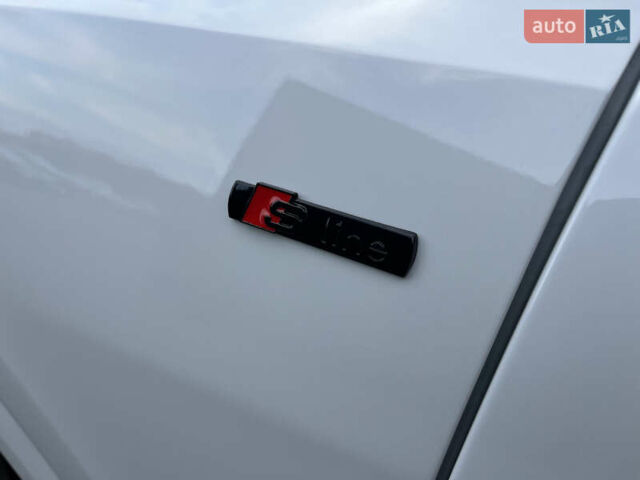 Белый Ауди Q8, объемом двигателя 3 л и пробегом 57 тыс. км за 49000 $, фото 13 на Automoto.ua