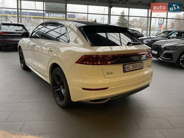 Белый Ауди Q8, объемом двигателя 2.97 л и пробегом 83 тыс. км за 55000 $, фото 8 на Automoto.ua