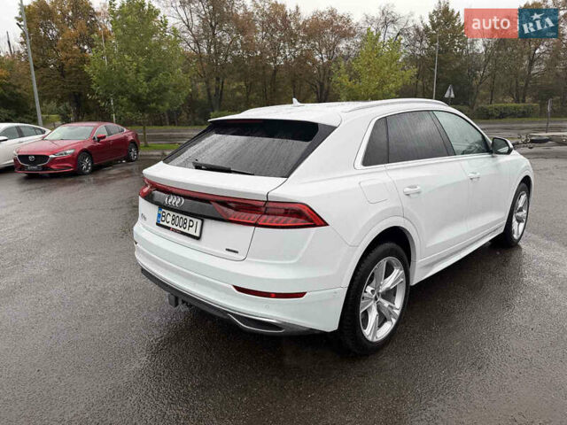 Белый Ауди Q8, объемом двигателя 3 л и пробегом 95 тыс. км за 55000 $, фото 3 на Automoto.ua