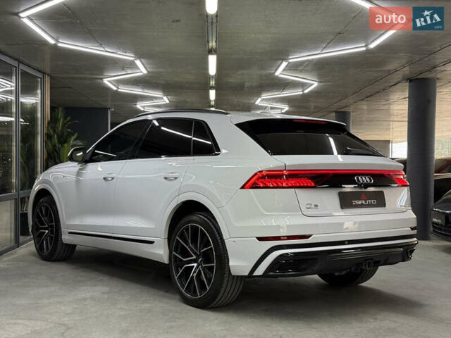Ауди Q8 2018 в Одессе на Automoto.ua Белый Ауди Q8, объемом двигателя 3 л и пробегом 121 тыс. км за 53500 $, фото 10 на Automoto.ua