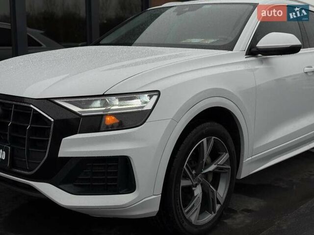 Білий Ауді Q8, об'ємом двигуна 3 л та пробігом 139 тис. км за 48000 $, фото 17 на Automoto.ua