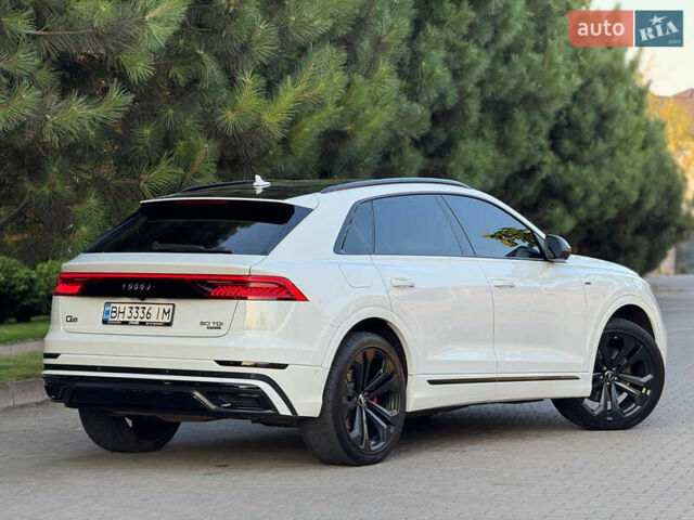 Белый Ауди Q8, объемом двигателя 2.97 л и пробегом 150 тыс. км за 57500 $, фото 7 на Automoto.ua
