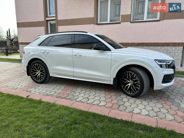 Белый Ауди Q8, объемом двигателя 2.97 л и пробегом 133 тыс. км за 59900 $, фото 6 на Automoto.ua