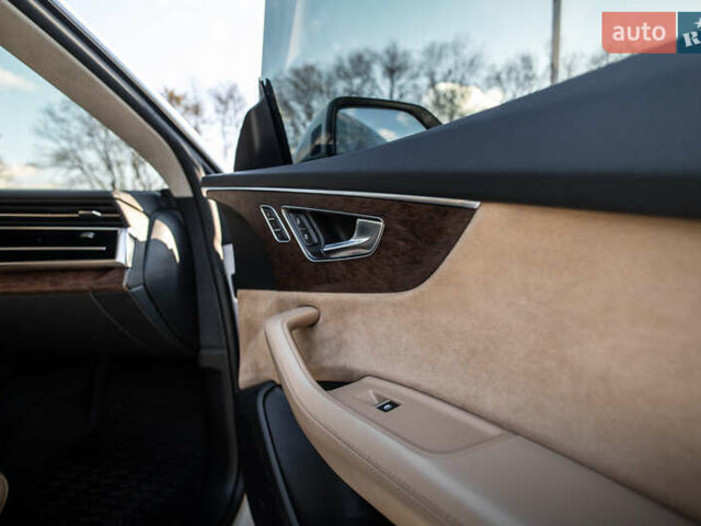 Белый Ауди Q8, объемом двигателя 3 л и пробегом 99 тыс. км за 49990 $, фото 26 на Automoto.ua