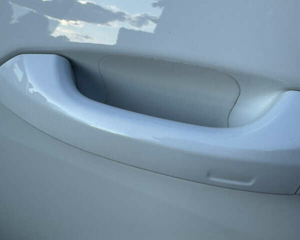 Белый Ауди Q8, объемом двигателя 3 л и пробегом 76 тыс. км за 52900 $, фото 41 на Automoto.ua